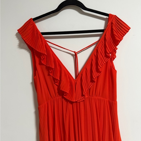 Zara Vibrant Red Maxi Dress - Picture 8 of 16